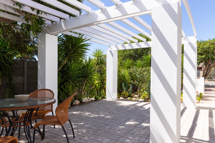 3 Bedroom Property for Sale in Port Owen Western Cape